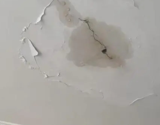 驻马店市阳台漏水维修公司分享下屋面防水工程质量问题原因分析